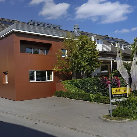 فندق Biergasthaus Schiffner ايغن ام مهلكريس